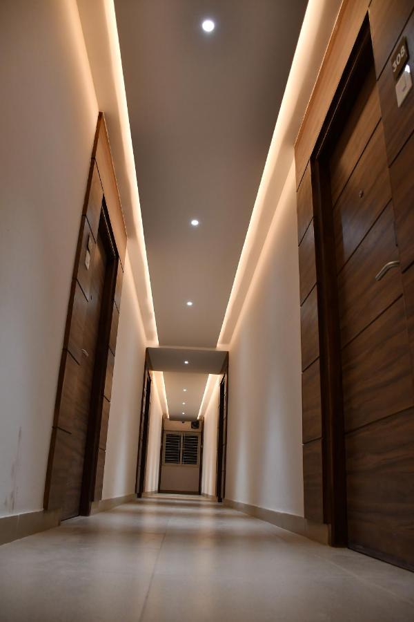 Adhikrishna Arcade Hotel Erode Exterior photo